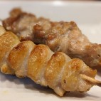 けい